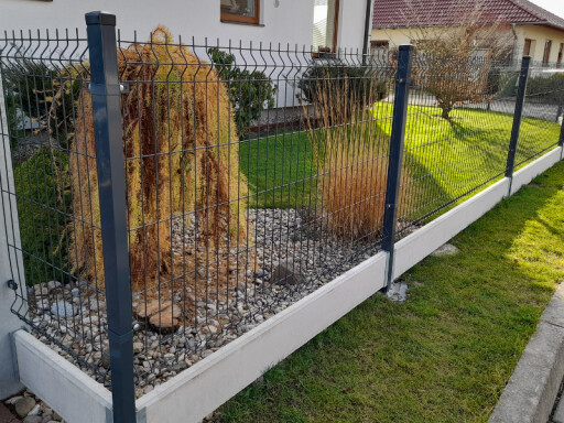 Nový plot